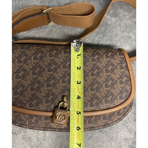 Michael Kors Mila Medium Empire Signature Logo Messenger Bag - Picture 16 of 16